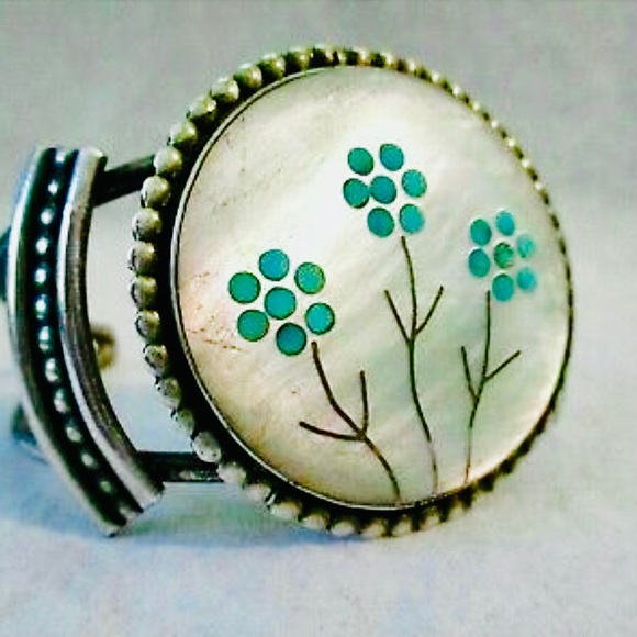 2XHP💕Vintage Zuni MOP Turquoise Sterling Bracelet - Picture 6 of 11
